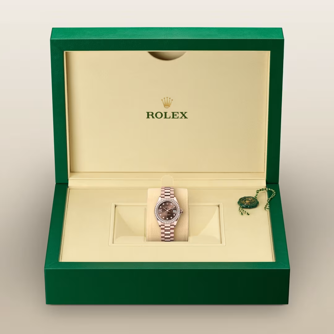 Lady-Datejust 28 Classic Diamond Bezel Wristwatch